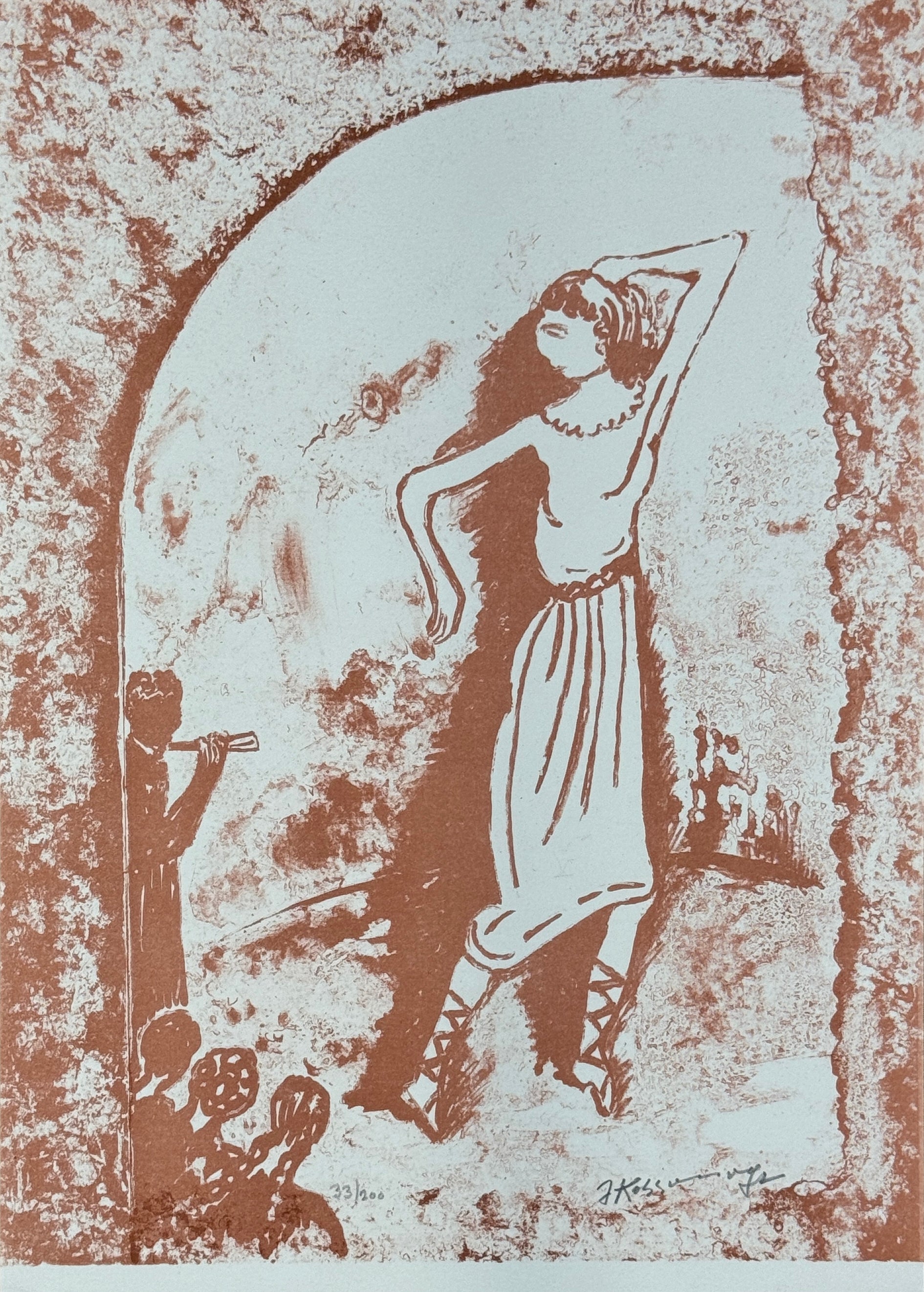 ליטוגרפיה של יוסף קוסונוגי, סצנה מזרחית בגוון ספיה: רקדנית בתנועה, נגן חליל ודמויות, בתוך מסגרת מקושתת, חתומה בעיפרון.